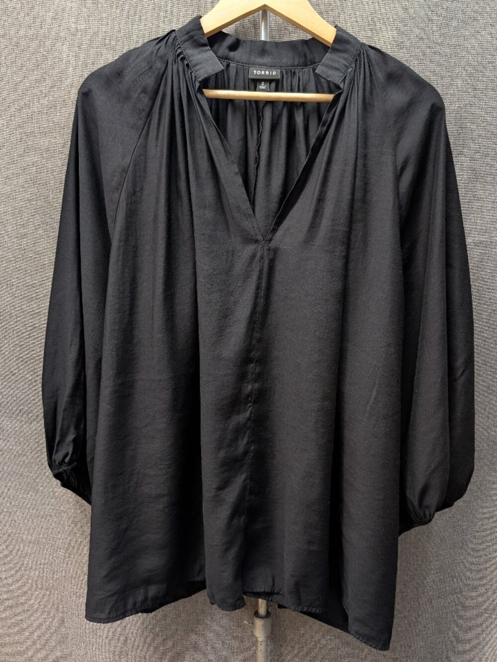 Torrid 3/4 Balloon Sleeve Peasant Raglan Blouse Pirate Shirt
